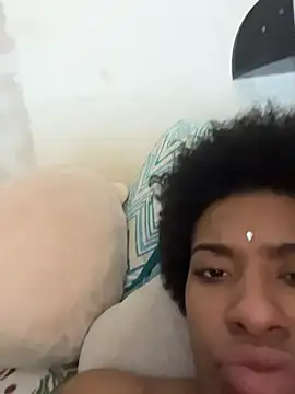 bellaquitaa_lee - Bellaquitaa_lee's free webcam - UK Sex Cams