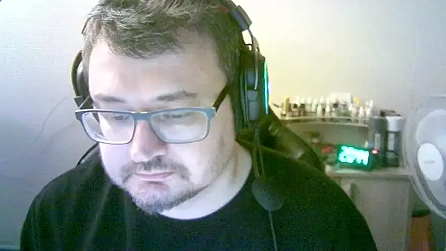 sirabuser - SirAbuser's free webcam