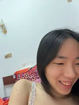 美女TinyBabe在线直播