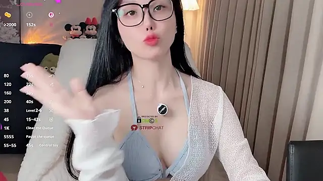 xiatian520_ (F milf) - 元宵元宵 烦恼全消（透视装诱惑）