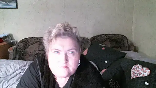 lana555 - Lana555's free webcam - UK Sex Cams