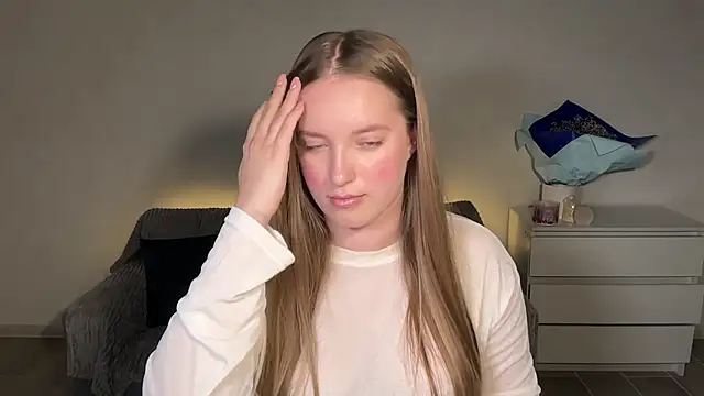 evamaddison (F young) - show tongue