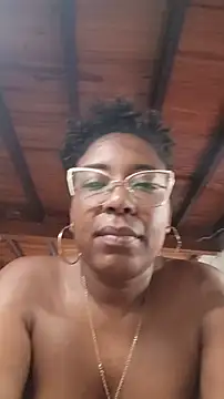 Webcam Model (ChanneldelaCroix)  is live.Free join now!