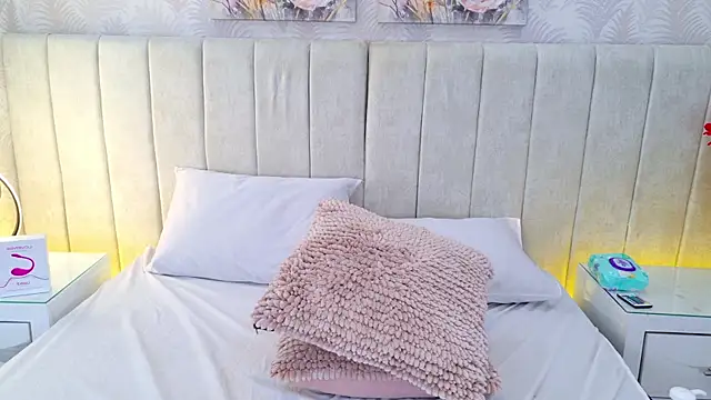 carrie_gb - Carrie_GB's free webcam