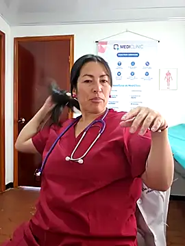 justsamantha_ (F milf) - SQUIRT ORGASM! AT WORK 💦