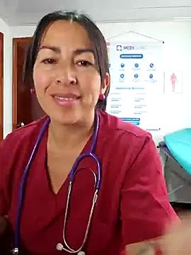 justsamantha_ (F milf) - SQUIRT ORGASM! AT WORK 💦