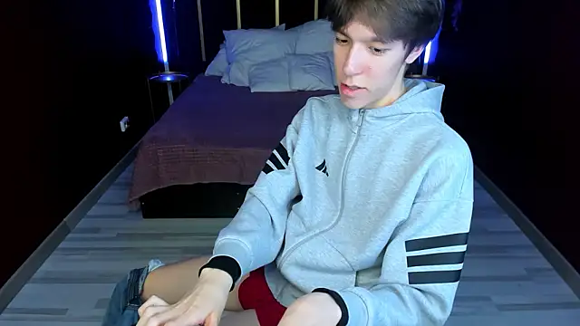 MarkBranston live sex cam