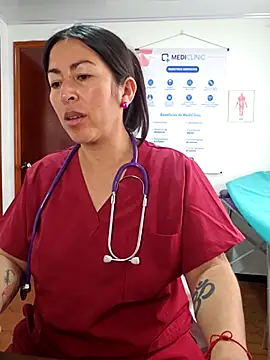 justsamantha_ (F milf) - SQUIRT ORGASM! AT WORK 💦