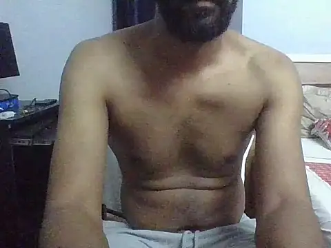 indianeurope (Ask my age) - Cum shot