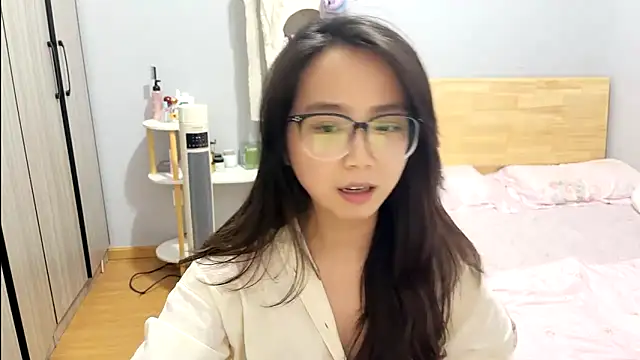 美女Hmm_0303在线直播