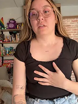 Darling_XXX live sex cam