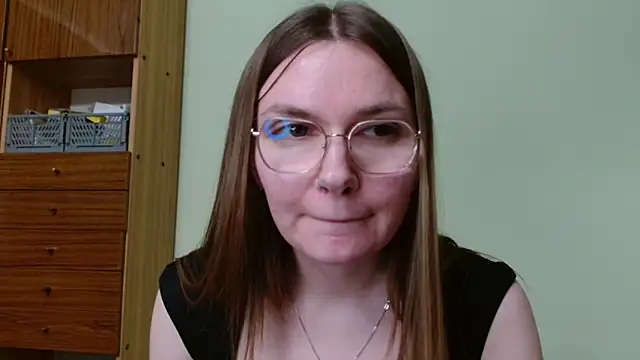 looveellyx - LooveELLYx's free webcam - UK Sex Cams