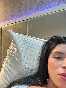 Rafaellaz live sex cam