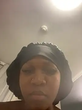 bettyboop_pussy (F teen) - Squirt 💦