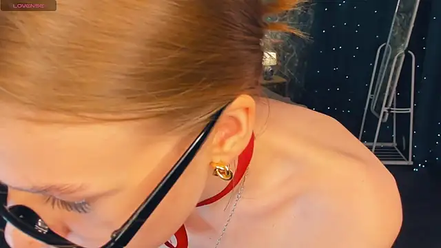 odellafrake (F teen) - play doggy style with me