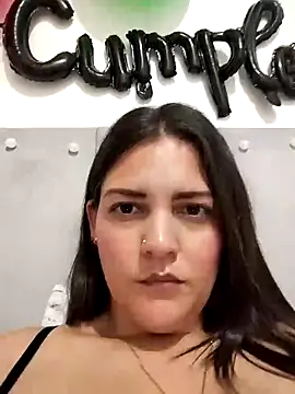 Mia_Hampton live sex cam