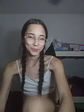 isaaabelaaa (F teen) - orgasm (no squirt)!!