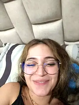 jessicaelowin - JessicaElowin's free webcam - UK Sex Cams