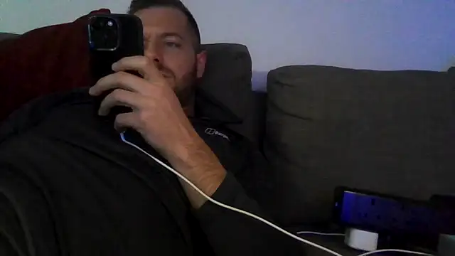 cheekycherryx - Cheekycherryx's free webcam - UK Sex Cams