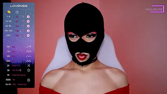 Bigfemblue live sex cam