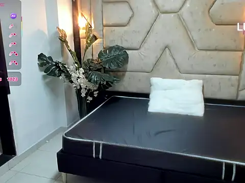 julieta_slav3 - Julieta_Slav3's free webcam - UK Sex Cams