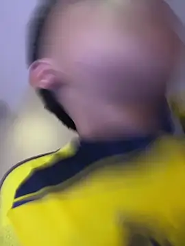 motomotoboy - Motomotoboy's free webcam - UK Sex Cams