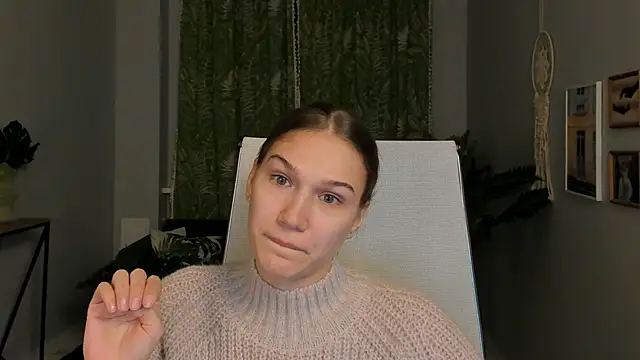 sweet_emilya - Sweet_Emilya's free webcam