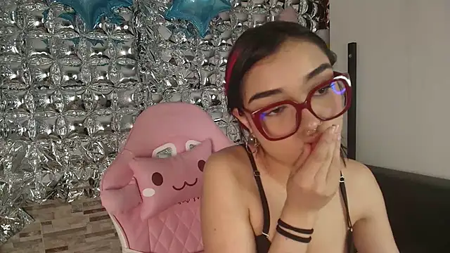 lala_cherry (F teen) - get naked