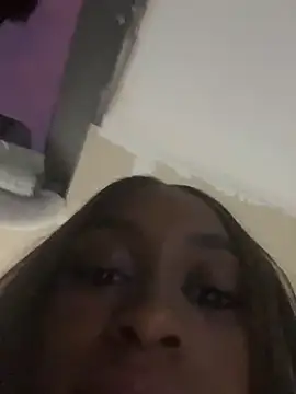 liatrainor (F teen) - lush control x 20 minutes