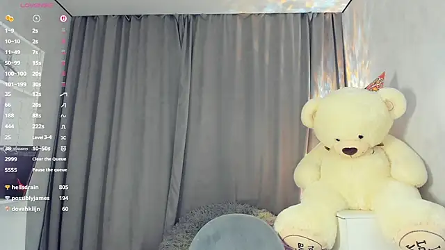 BelleDream Live Webcam on Stripchat