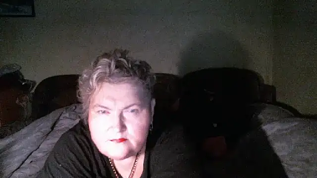 lana555 - Lana555's free webcam - UK Sex Cams