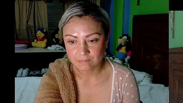 _charlize_theron_ - _Charlize_theron_'s free webcam - UK Sex Cams