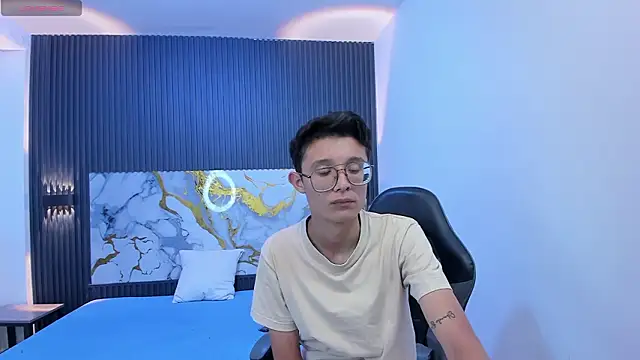 santiagorusso18 (M twink) - masturbation