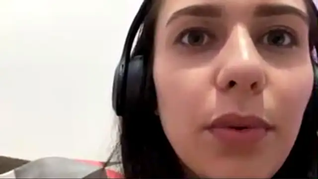 jessiaallaire - JessiaAllaire's free webcam - UK Sex Cams