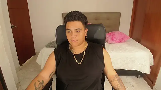 mathias_ftm (T young) - #ahegao #big-ass #big-tits #bisexuals #brunettes #cam2cam #camel-toe #cheapest-privates #colombian #doggy-style #erotic-dance #ftm #hd #kissing #latin #medium #new #small-audience #spanish-speaking #spanking #student #ts #young