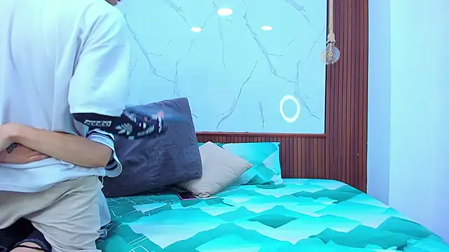 Loversinfire2's room