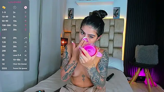 little_sophie18 live sex cam