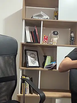 pretty_isadora (F young) - I SHOW OFF MY BIG MELONS 💦🫶