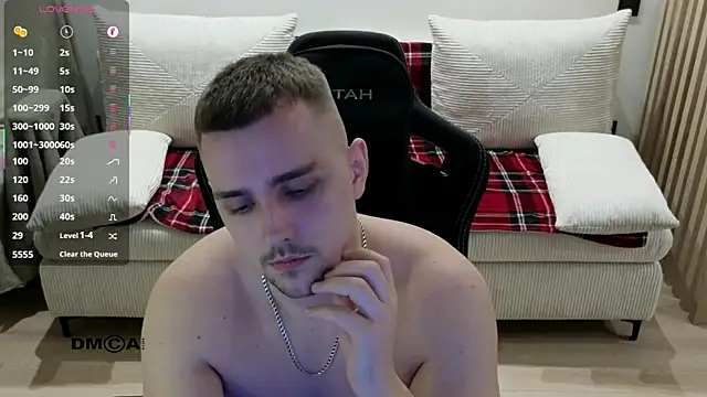 larstar01 (M young) - Happy Lars