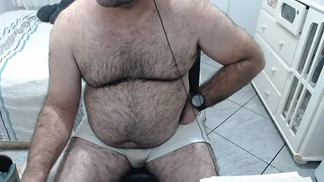 mysterbearmg (Ask my age) - CUM IN GOAL - Add Inst - Mysterbearmg