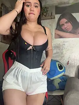 innocenttemplegirl - Innocenttemplegirl's free webcam - UK Sex Cams