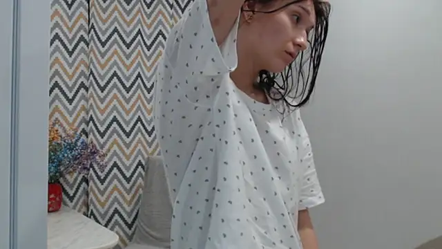 Maybe Doll (Maybe_doll)