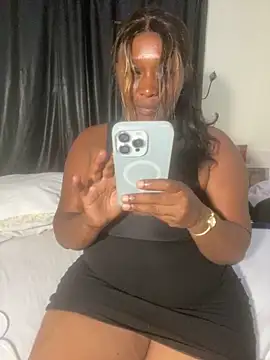 Cardiebae89 live sex cam