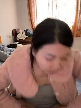 美女xiiuuff18在线直播