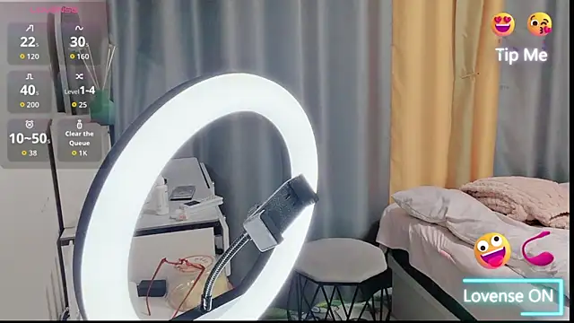 美女zhnlky在线直播