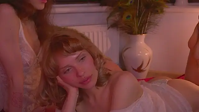 divinelights live sex cam