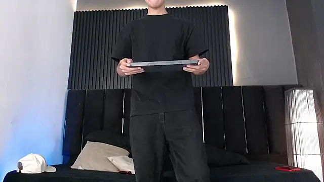 dominic_ghost - Dominic_ghost's free webcam - UK Sex Cams