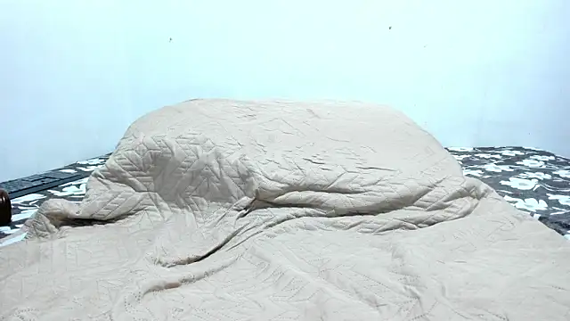 franyeli_9 - Franyeli_9's free webcam - UK Sex Cams