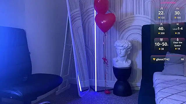 viviann_evans (F young) - Flex arm 🔥