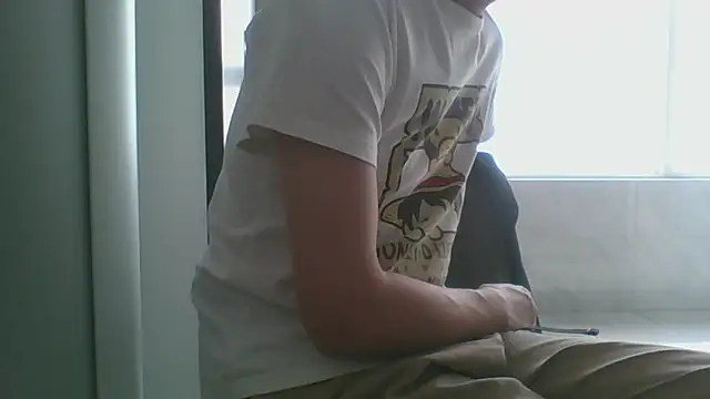 nole_china7 (Ask my age) - talk / fun / cum